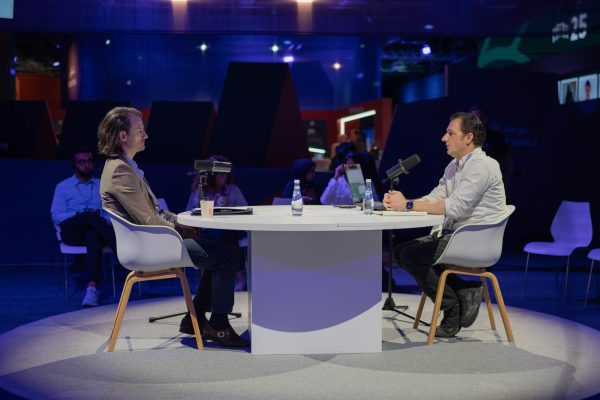 NU-Q Faculty Explore How AI Impacts Media and Liberal Arts Education at WISE 12